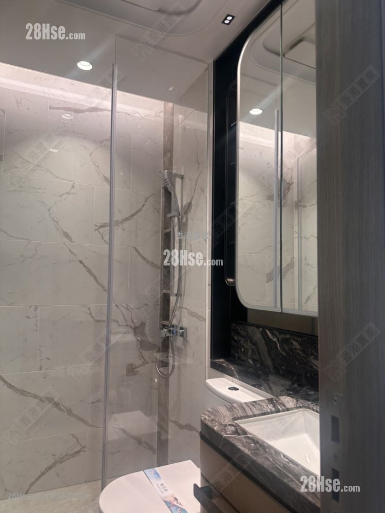 Villa Garda Iii Sell 2 Bedrooms , 1 Bathroom 451 ft²