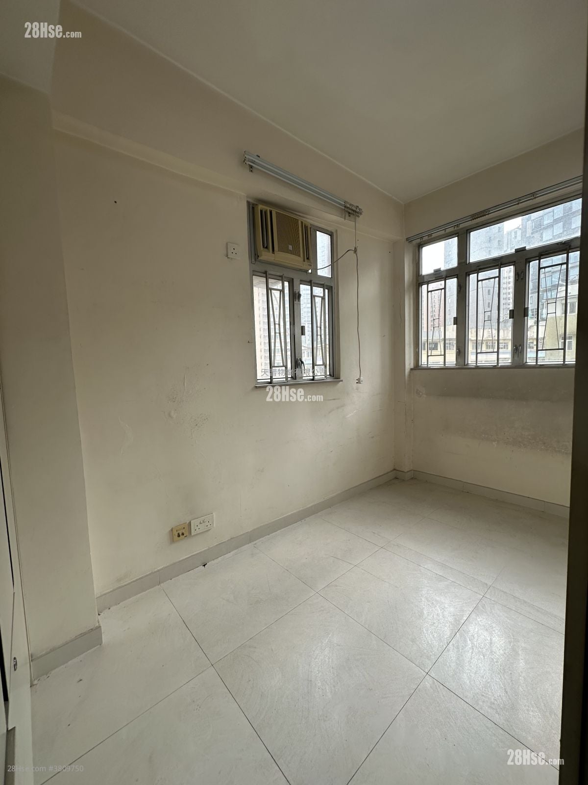 福星大厦 售盘 2 房 , 1 浴室 559 平方尺