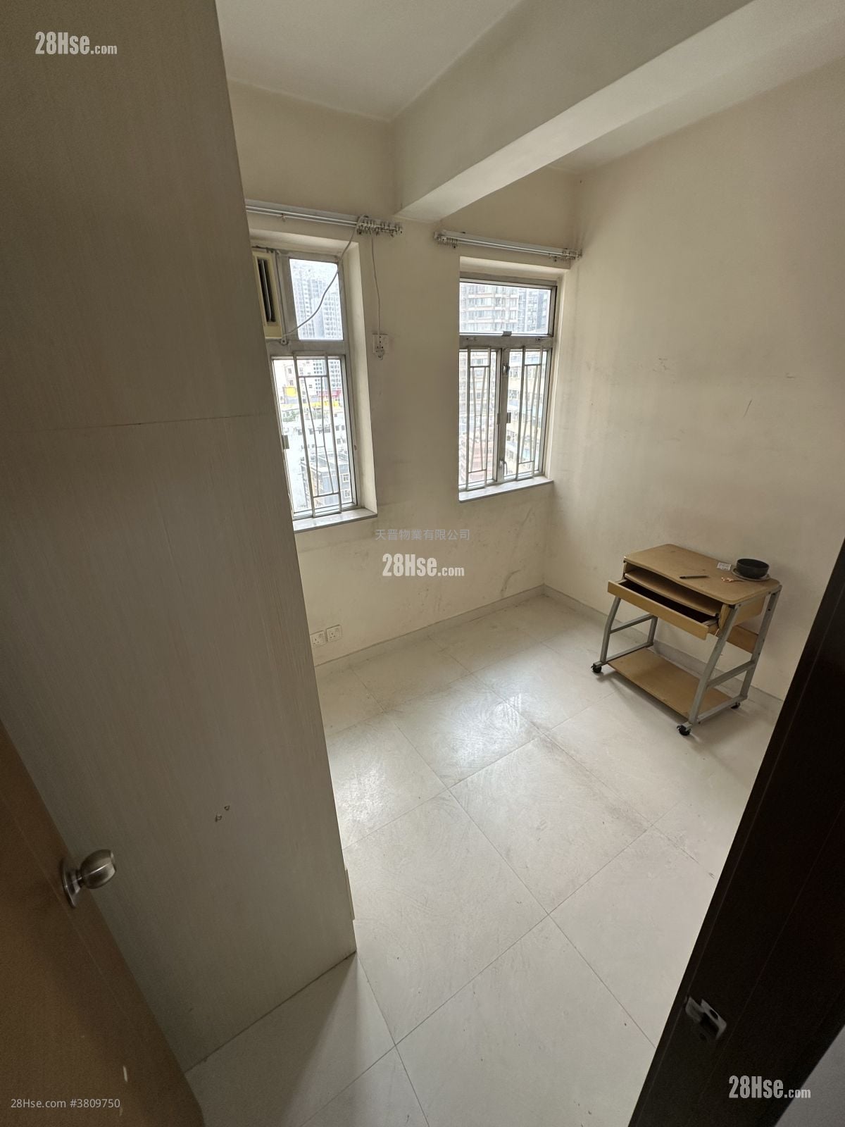 福星大厦 售盘 2 房 , 1 浴室 559 平方尺