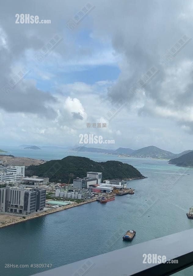 Ocean Marini Sell 3 Bedrooms , 2 Bathrooms 799 ft²