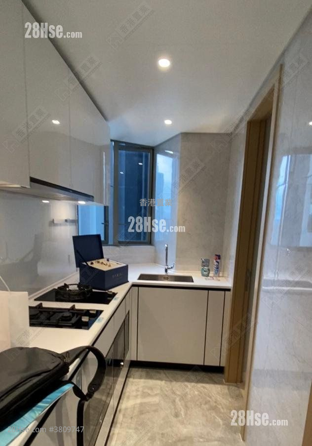 Ocean Marini Sell 3 Bedrooms , 2 Bathrooms 799 ft²