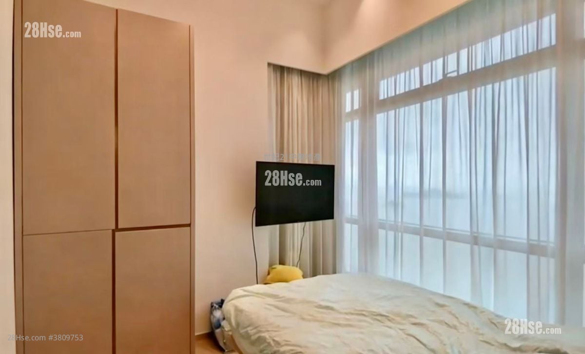 Grosvenor Place Sell 4 Bedrooms , 4 Bathrooms