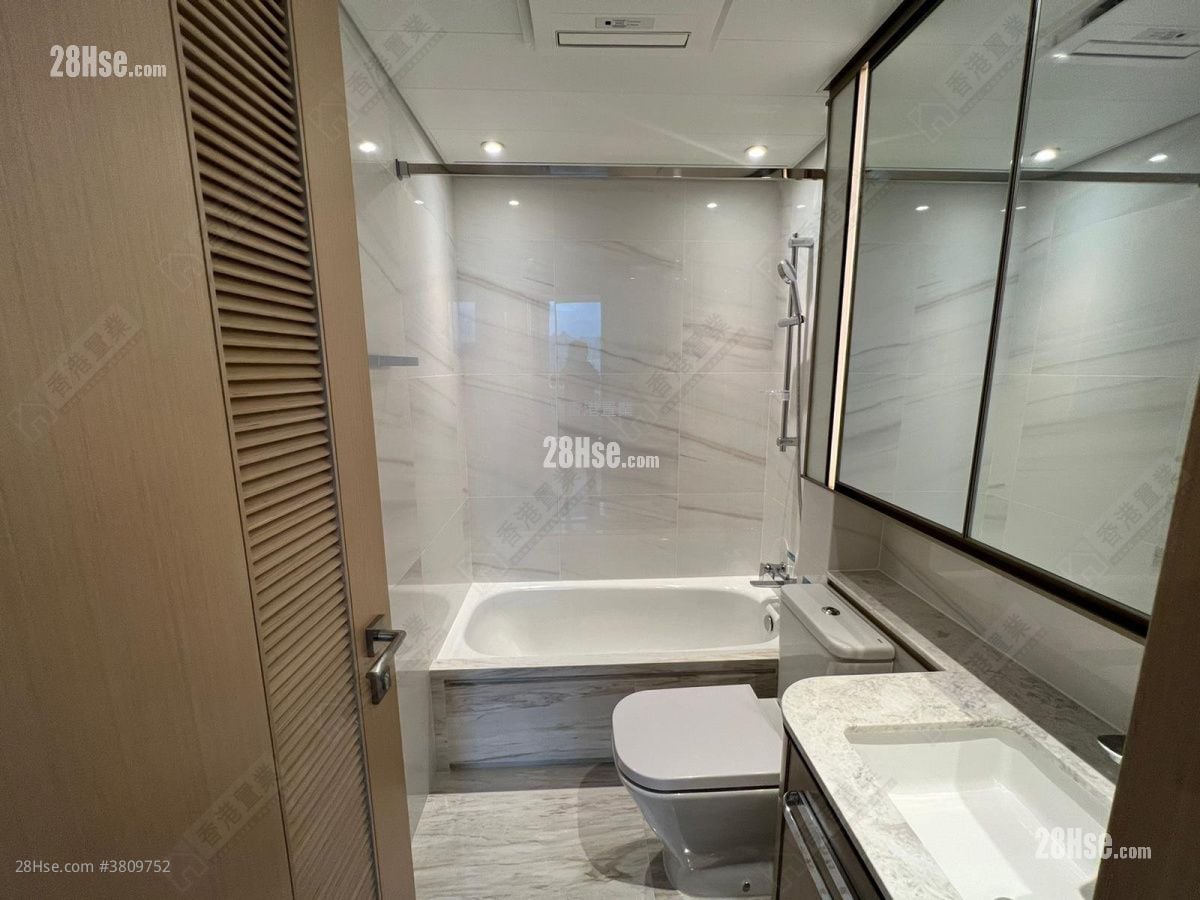 Grand Marini 售盘 3 房 , 1 浴室 652 平方尺