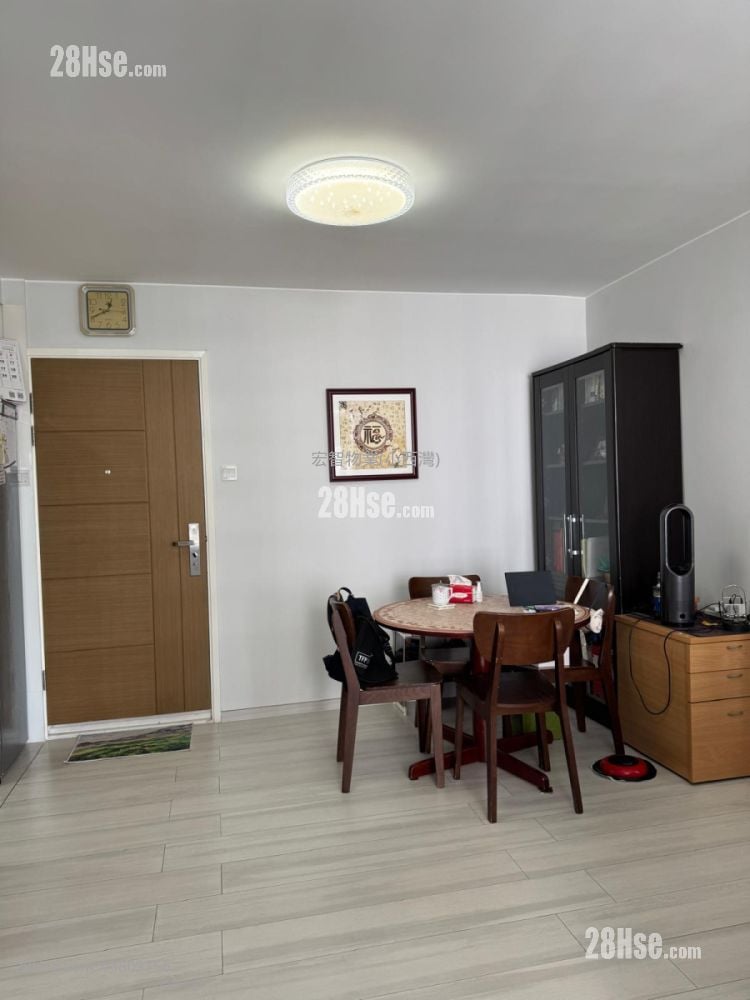 东骏苑 售盘 2 房 , 1 浴室 603 平方尺