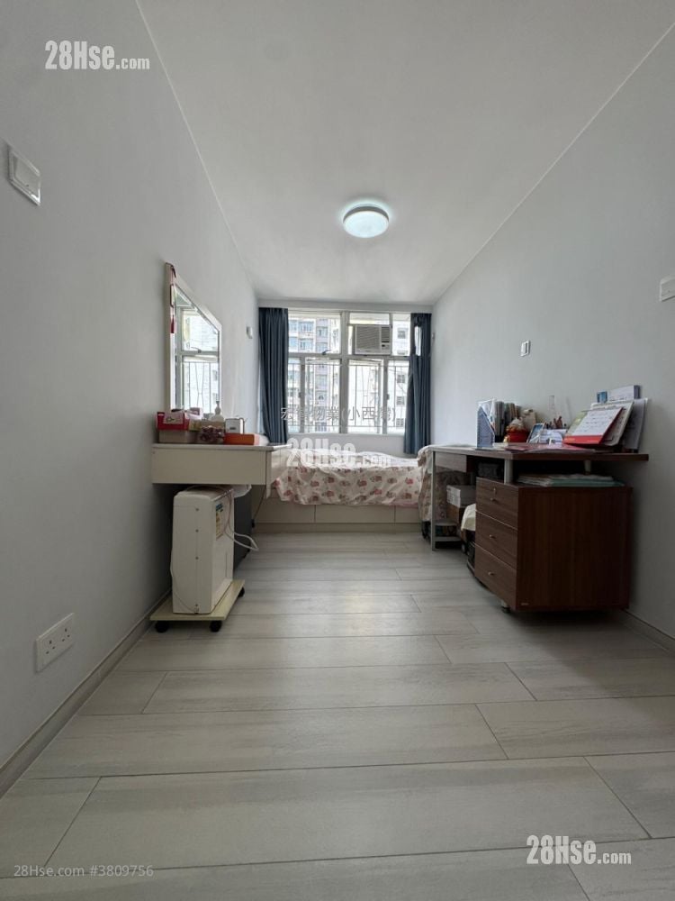 东骏苑 售盘 2 房 , 1 浴室 603 平方尺