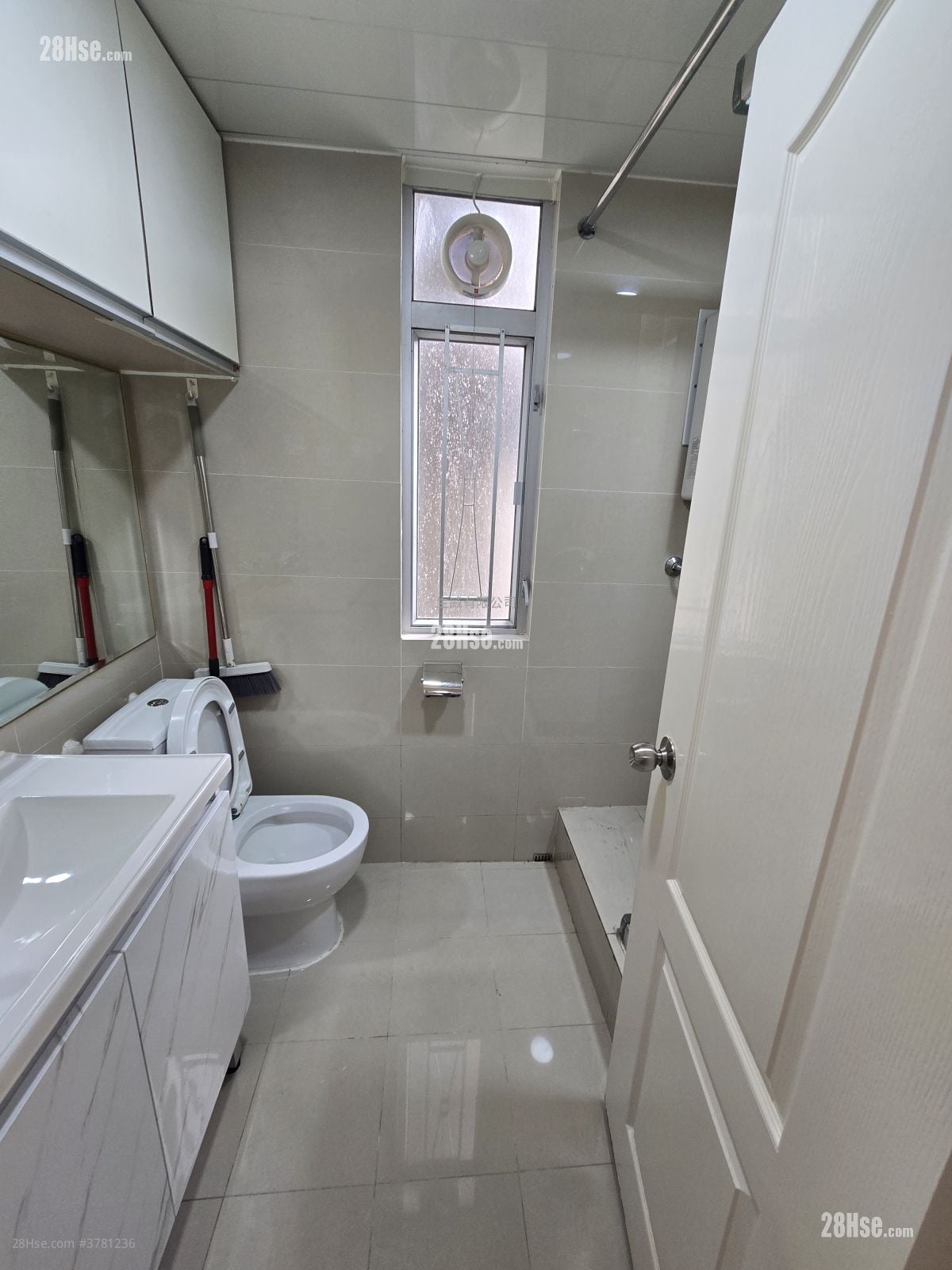 富安花园 售盘 2 房 , 1 浴室 488 平方尺