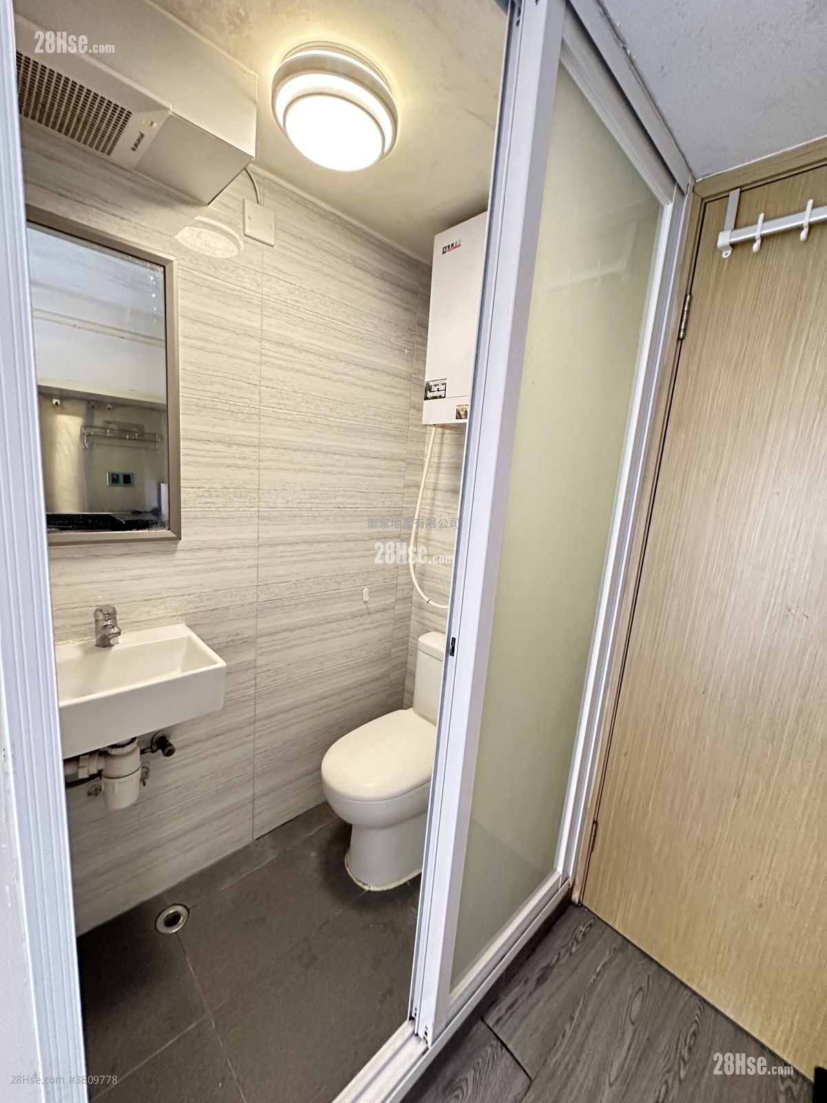205 Hollywood Road Rental 1 Bathroom 110 ft²