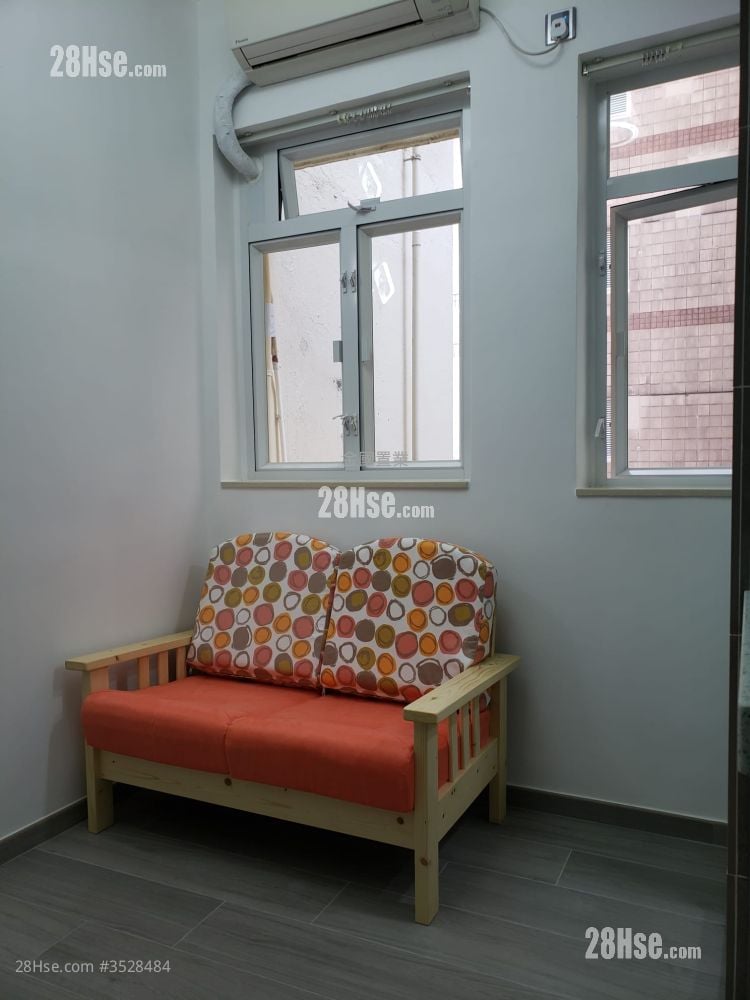 19-21 Cameron Road Rental 1 Bedroom , 1 Bathroom 200 ft²