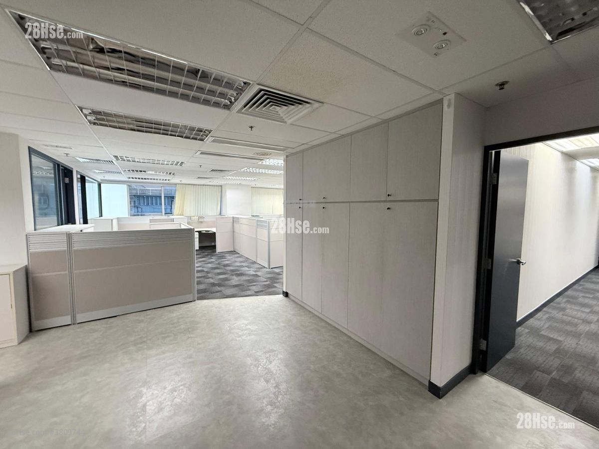 Chevalier Commercial Centre Rental 5+ Bedrooms