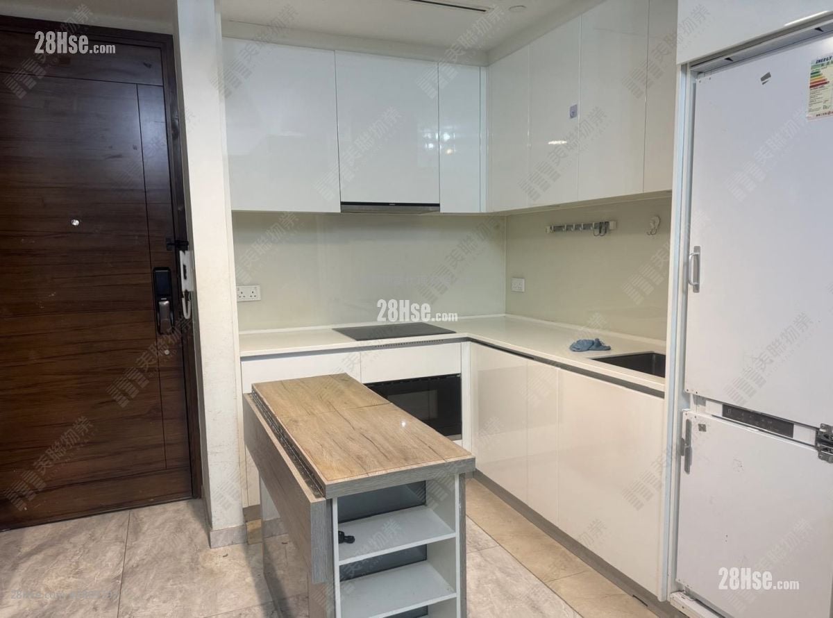 Savannah Sell 2 Bedrooms , 1 Bathroom 464 ft²