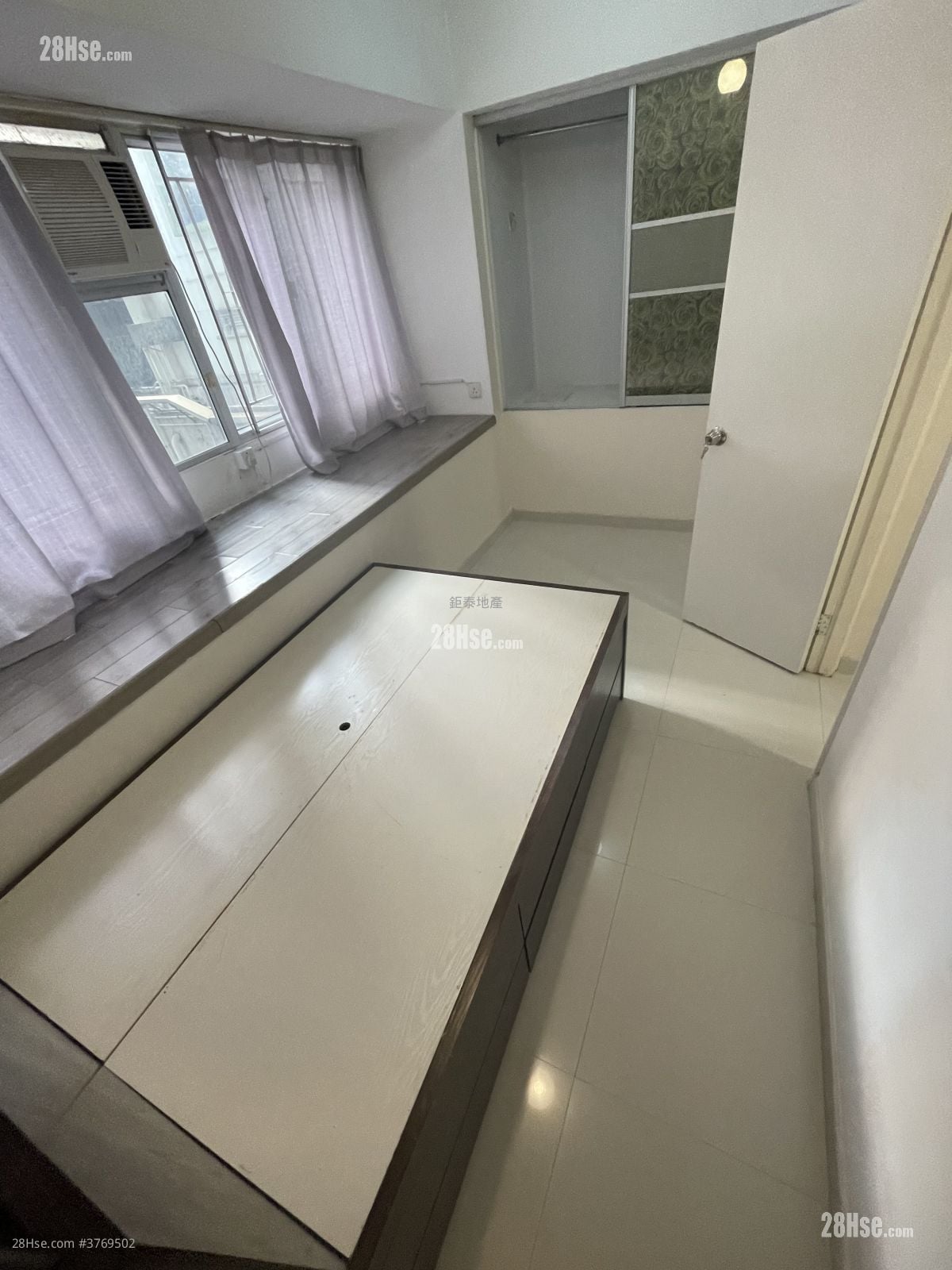On Hong Building Rental 1 Bedroom , 1 Bathroom 238 ft²
