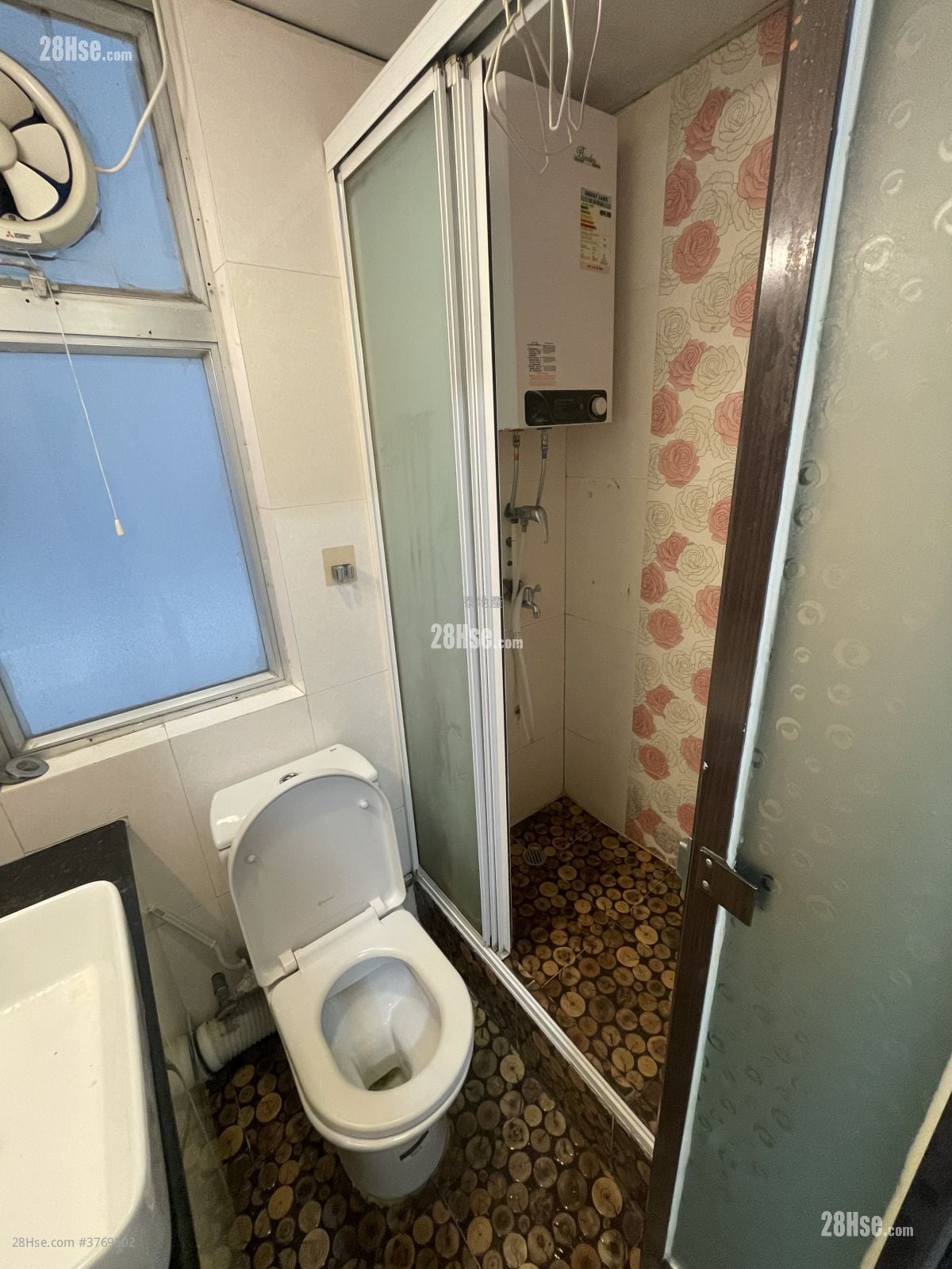 On Hong Building Rental 1 Bedroom , 1 Bathroom 238 ft²