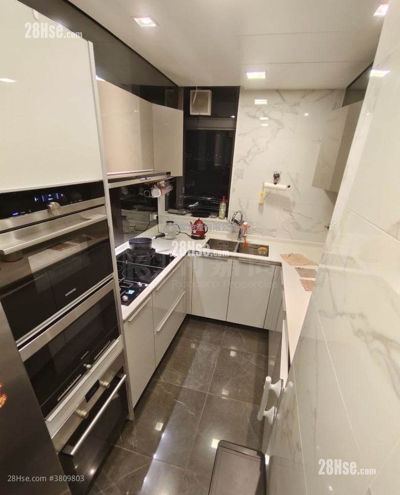 Grand Yoho Sell 4 Bedrooms , 2 Bathrooms 907 ft²