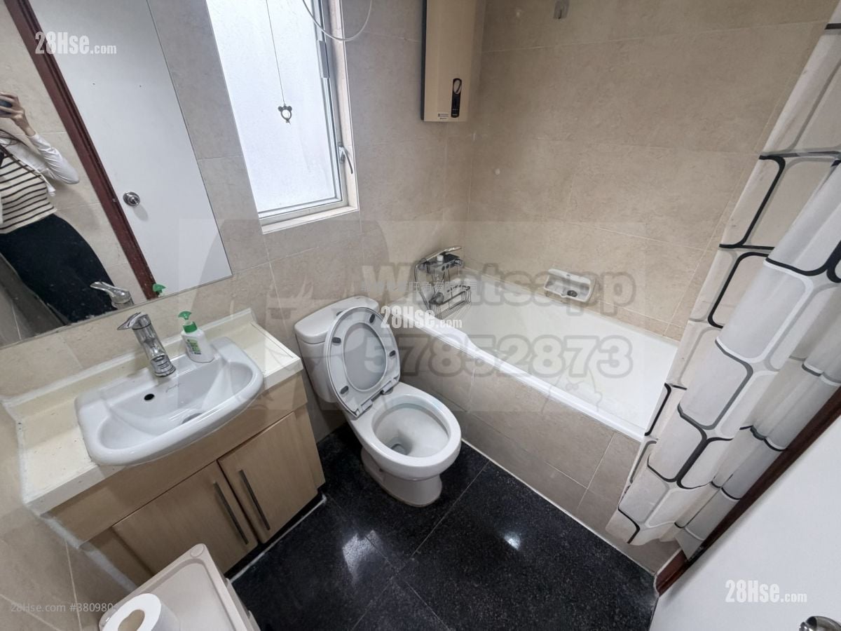 Fa Yuen Plaza Rental 2 Bedrooms , 1 Bathroom 322 ft²