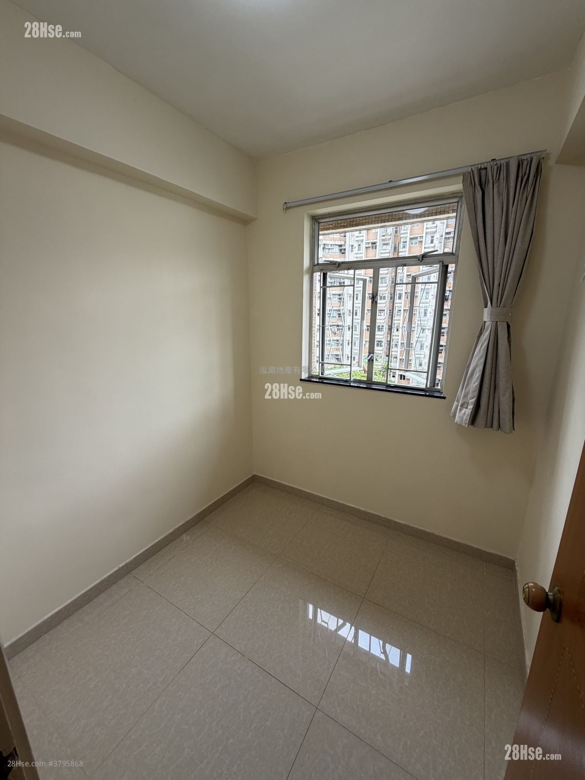 八号花园 租盘 2 房 , 1 浴室 438 平方尺