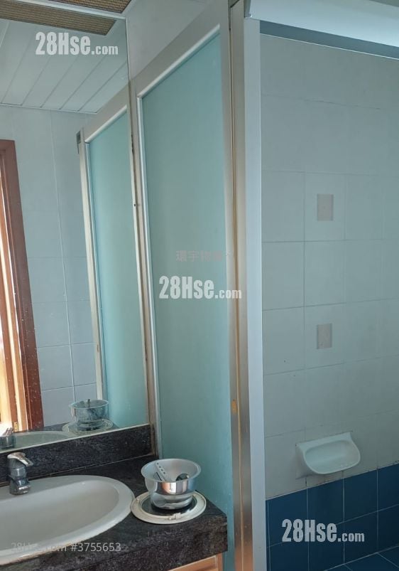 翡翠广场 售盘 2 房 , 1 浴室 419 平方尺