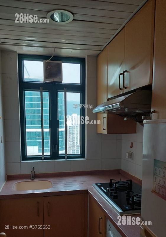 翡翠广场 售盘 2 房 , 1 浴室 419 平方尺