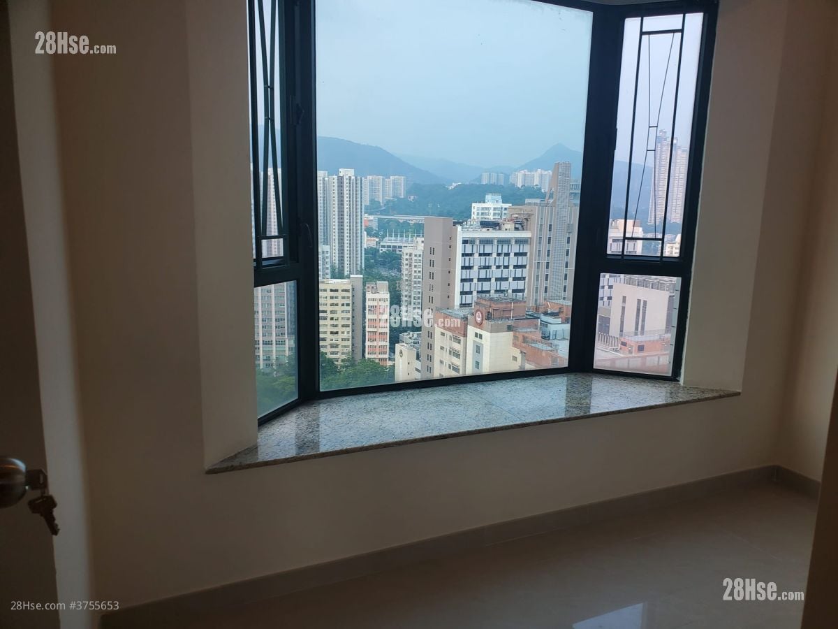 翡翠广场 售盘 2 房 , 1 浴室 419 平方尺