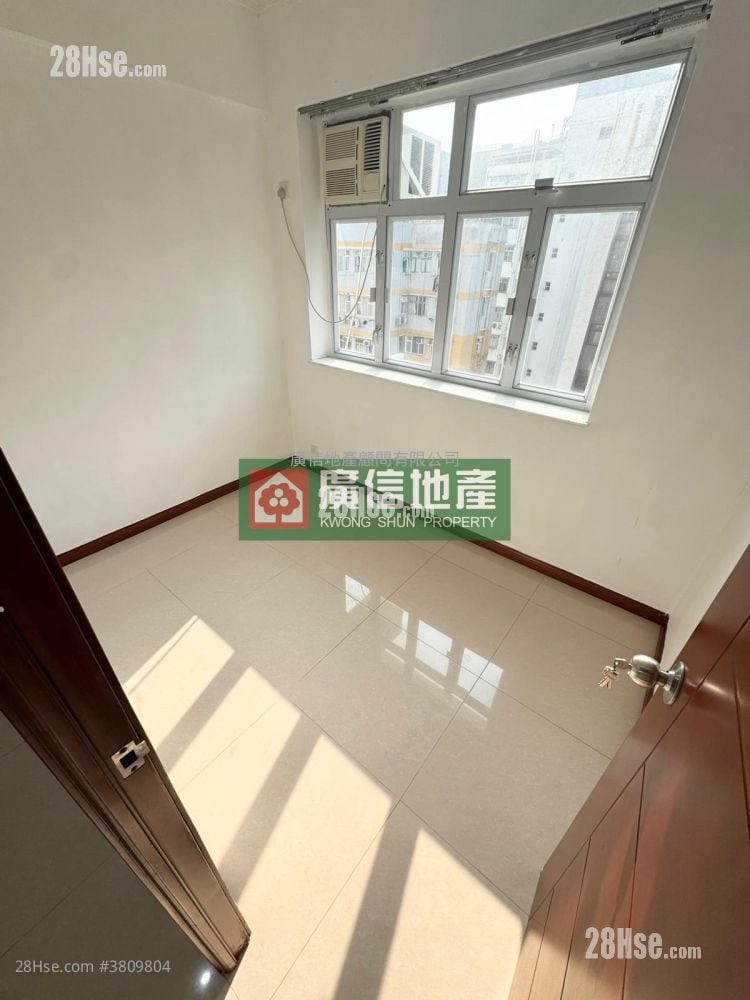 鸿光大厦 租盘 3 房 , 1 浴室 412 平方尺