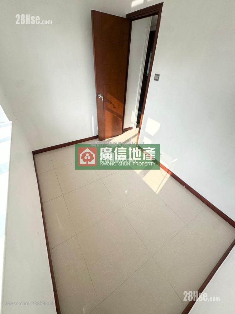 鸿光大厦 租盘 3 房 , 1 浴室 412 平方尺