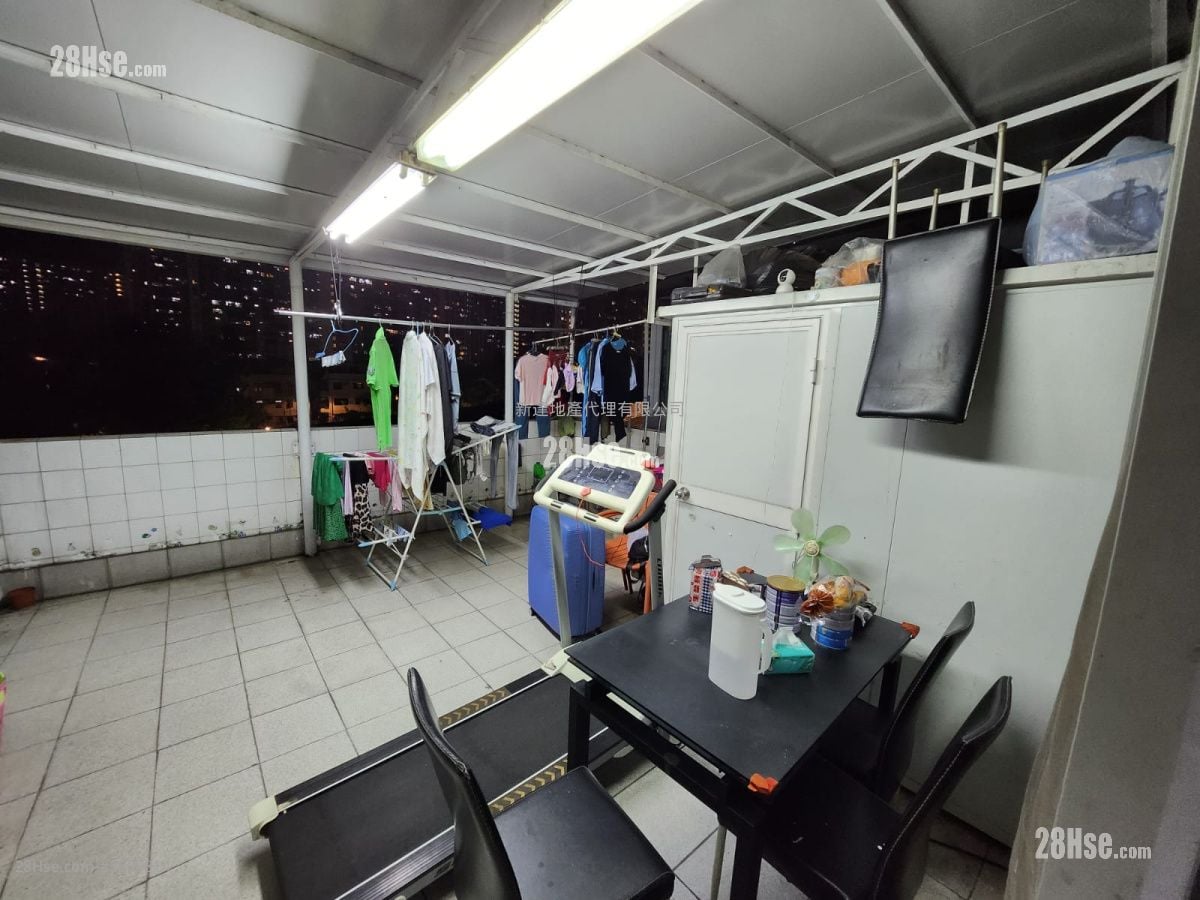 旭日花园 售盘 3 房 , 1 浴室 700 平方尺