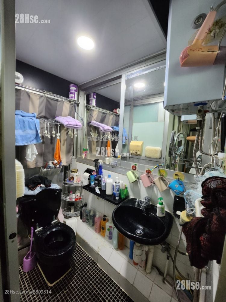 旭日花园 售盘 3 房 , 1 浴室 700 平方尺