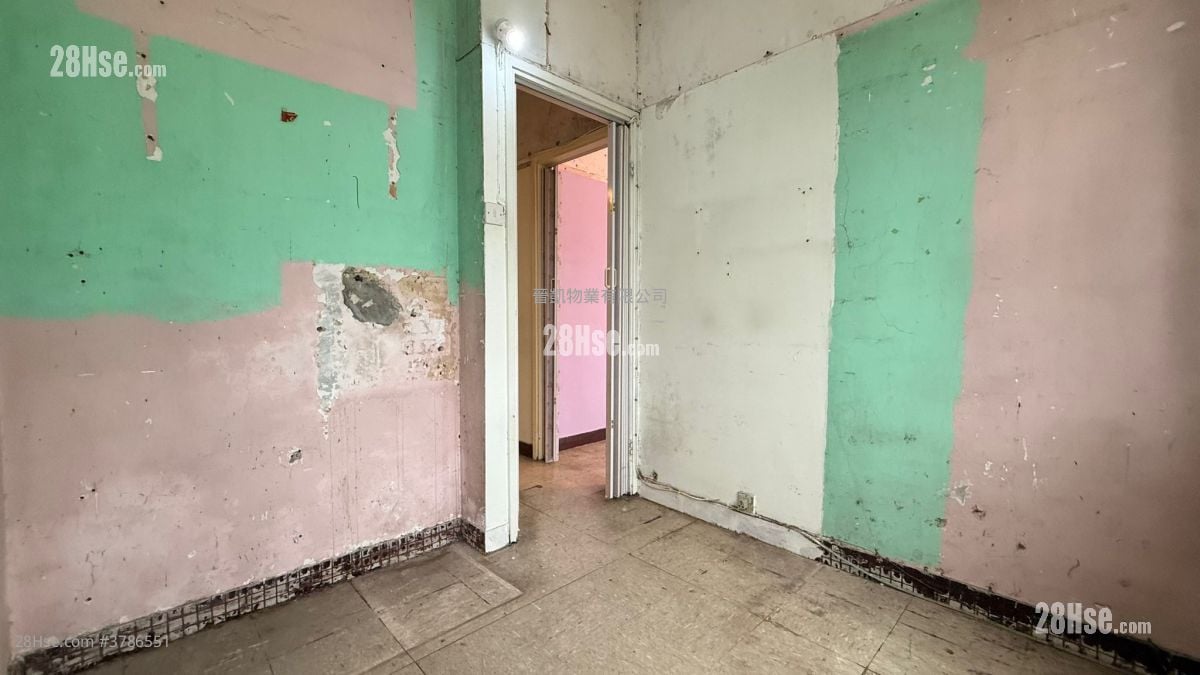 东辉大厦 售盘 2 房 , 1 浴室 375 平方尺