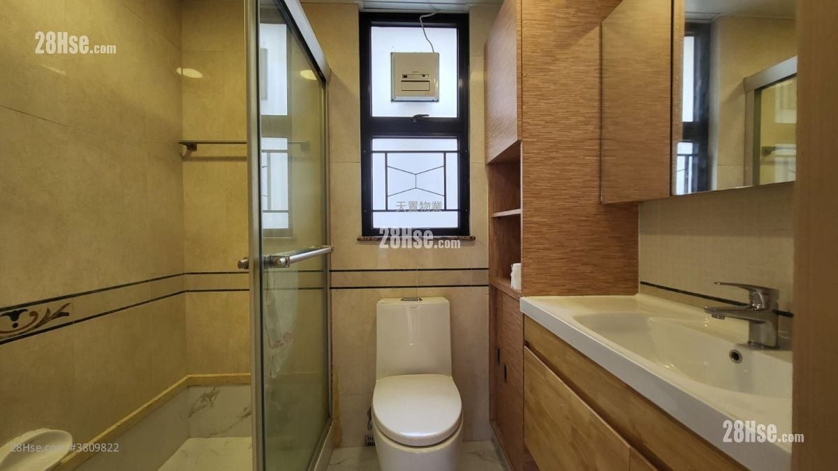 茵翠豪庭 租盘 2 房 , 2 浴室 589 平方尺