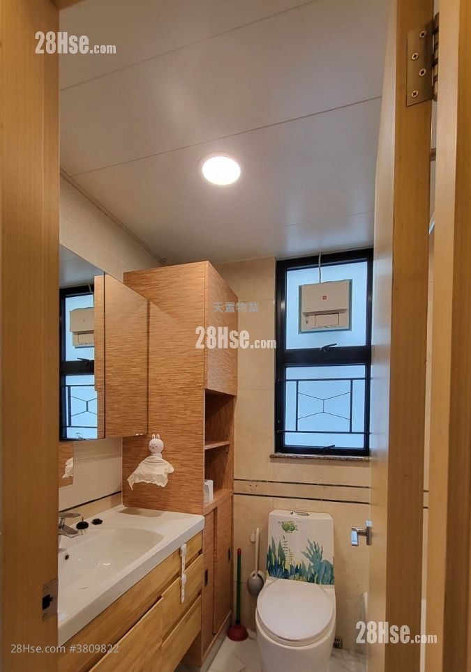 茵翠豪庭 租盘 2 房 , 2 浴室 589 平方尺