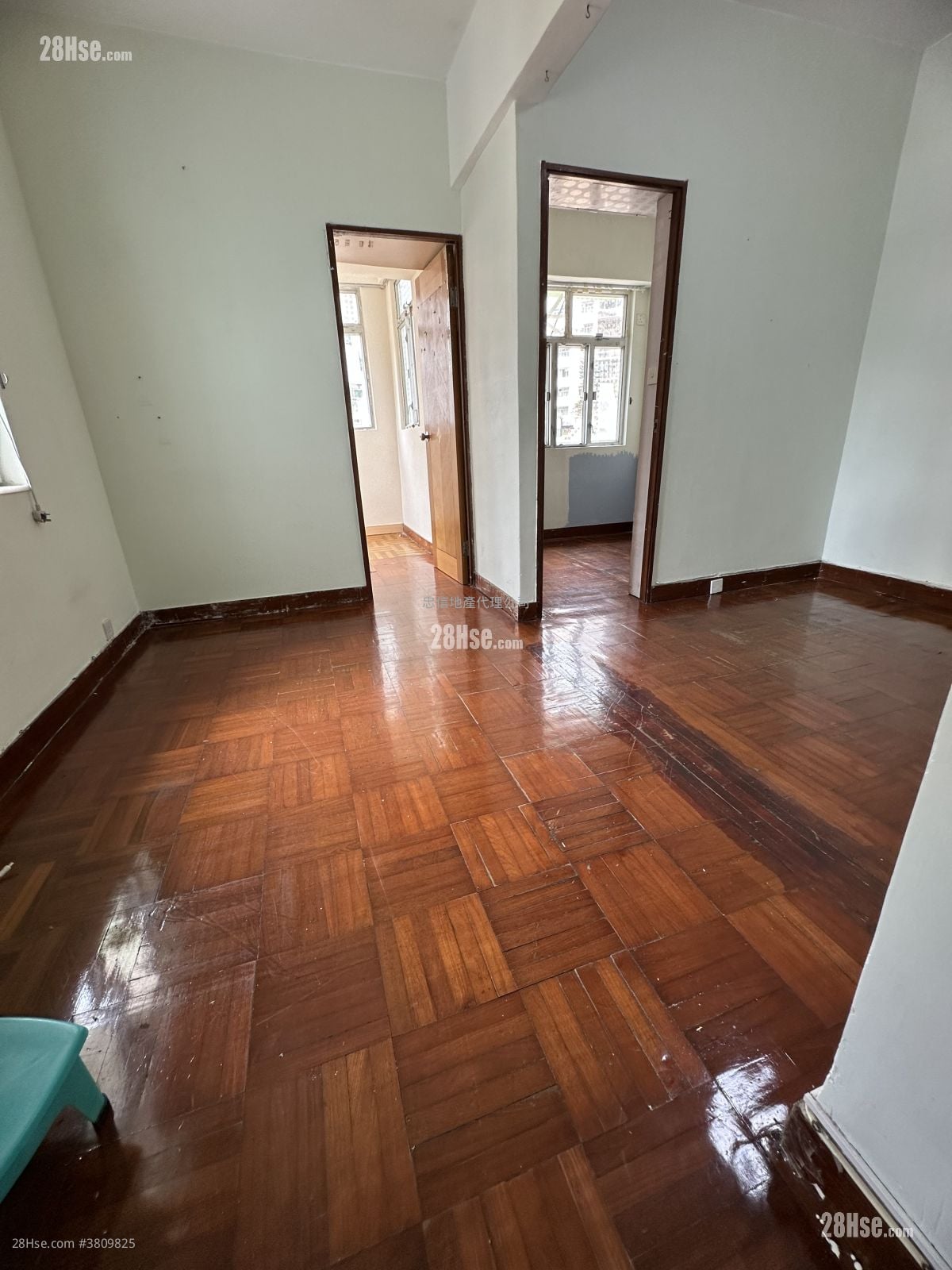 万福大厦 售盘 2 房 , 1 浴室 375 平方尺