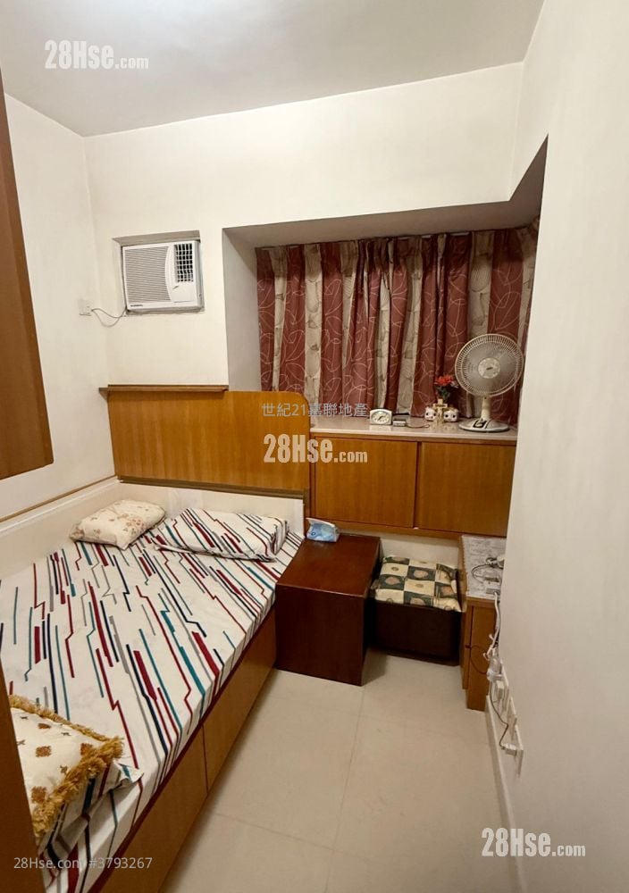 悦海华庭 售盘 2 房 , 1 浴室 422 平方尺