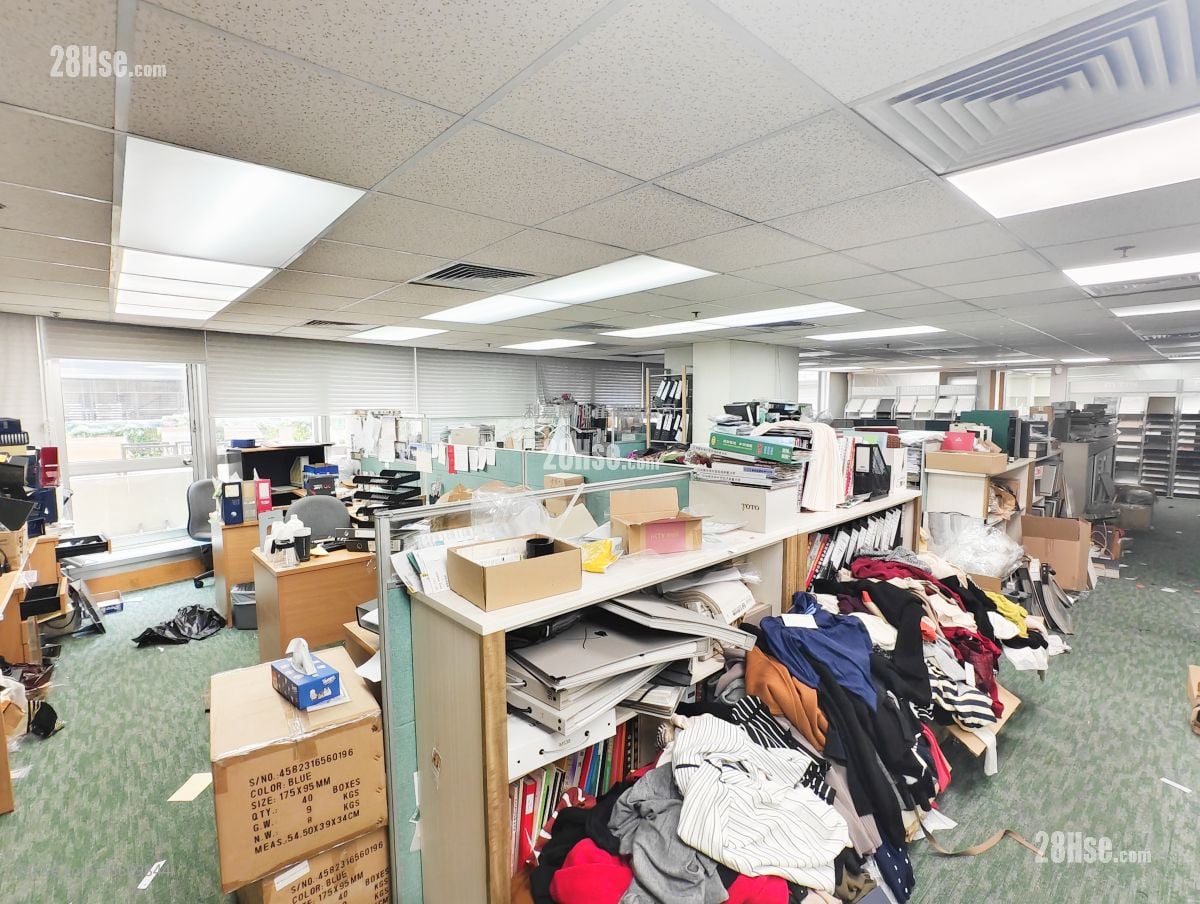 Sterling Centre Sell