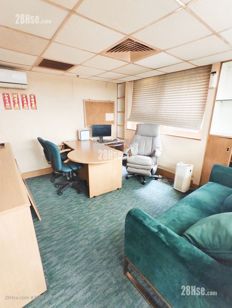 Sterling Centre Sell