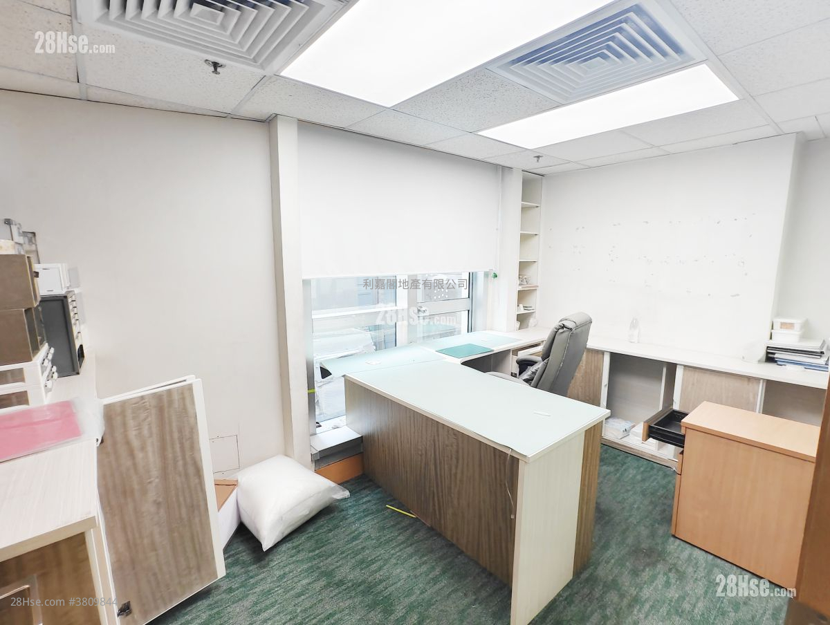 Sterling Centre Sell