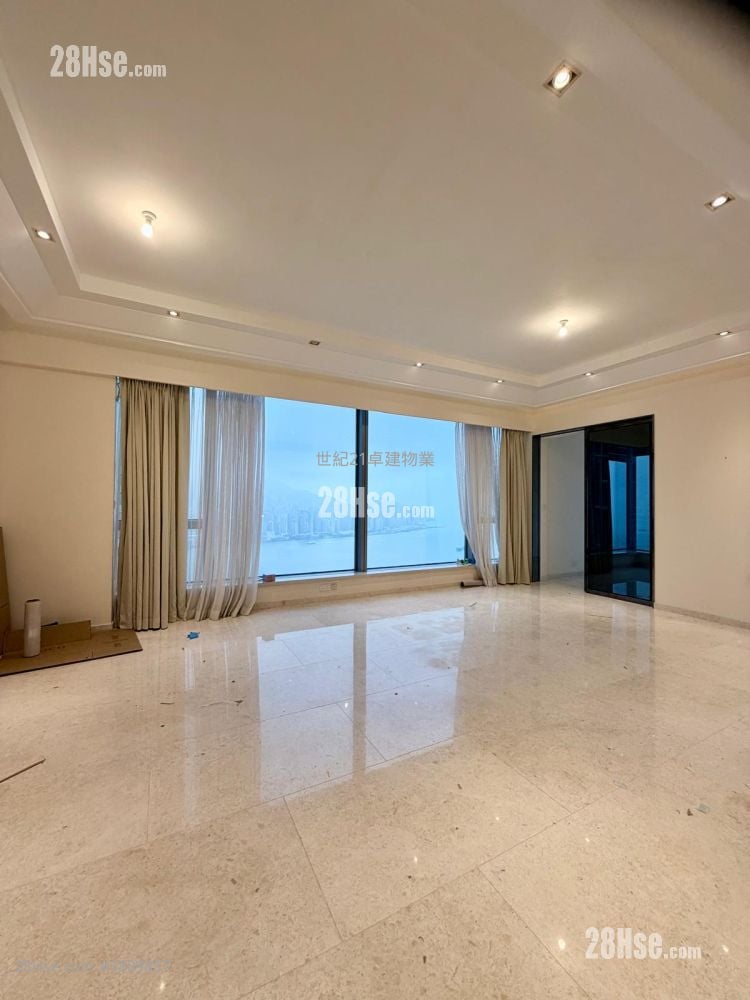 The Cullinan Rental 4 Bedrooms , 3 Bathrooms 1,463 ft²