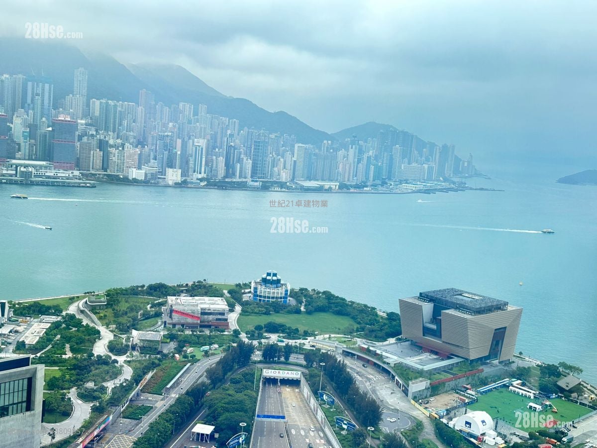 The Cullinan Rental 4 Bedrooms , 3 Bathrooms 1,463 ft²