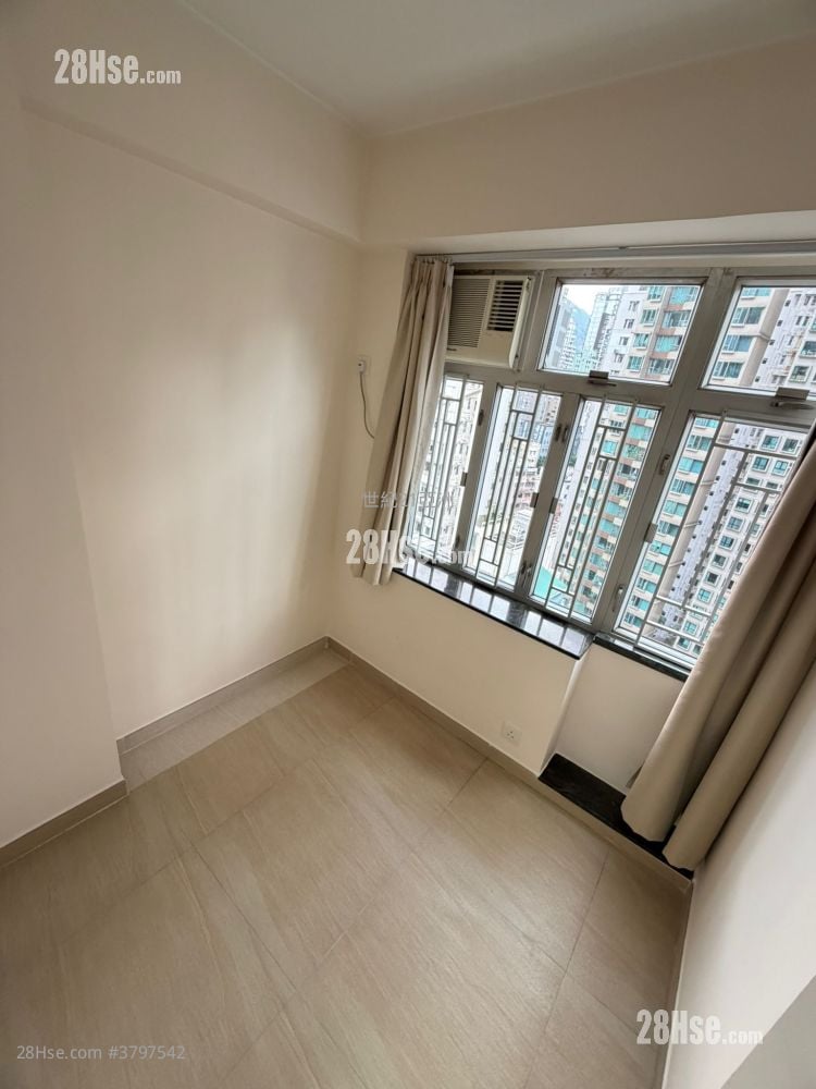 安东大厦 售盘 2 房 , 1 浴室 279 平方尺