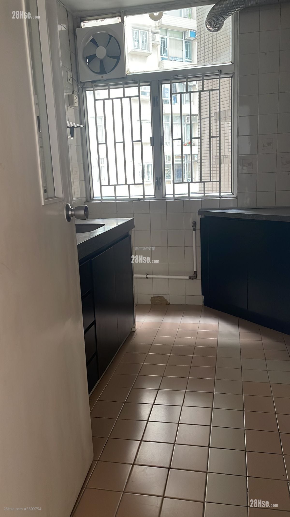 海峯園 租盤 3 房 , 2 浴室 858 平方呎