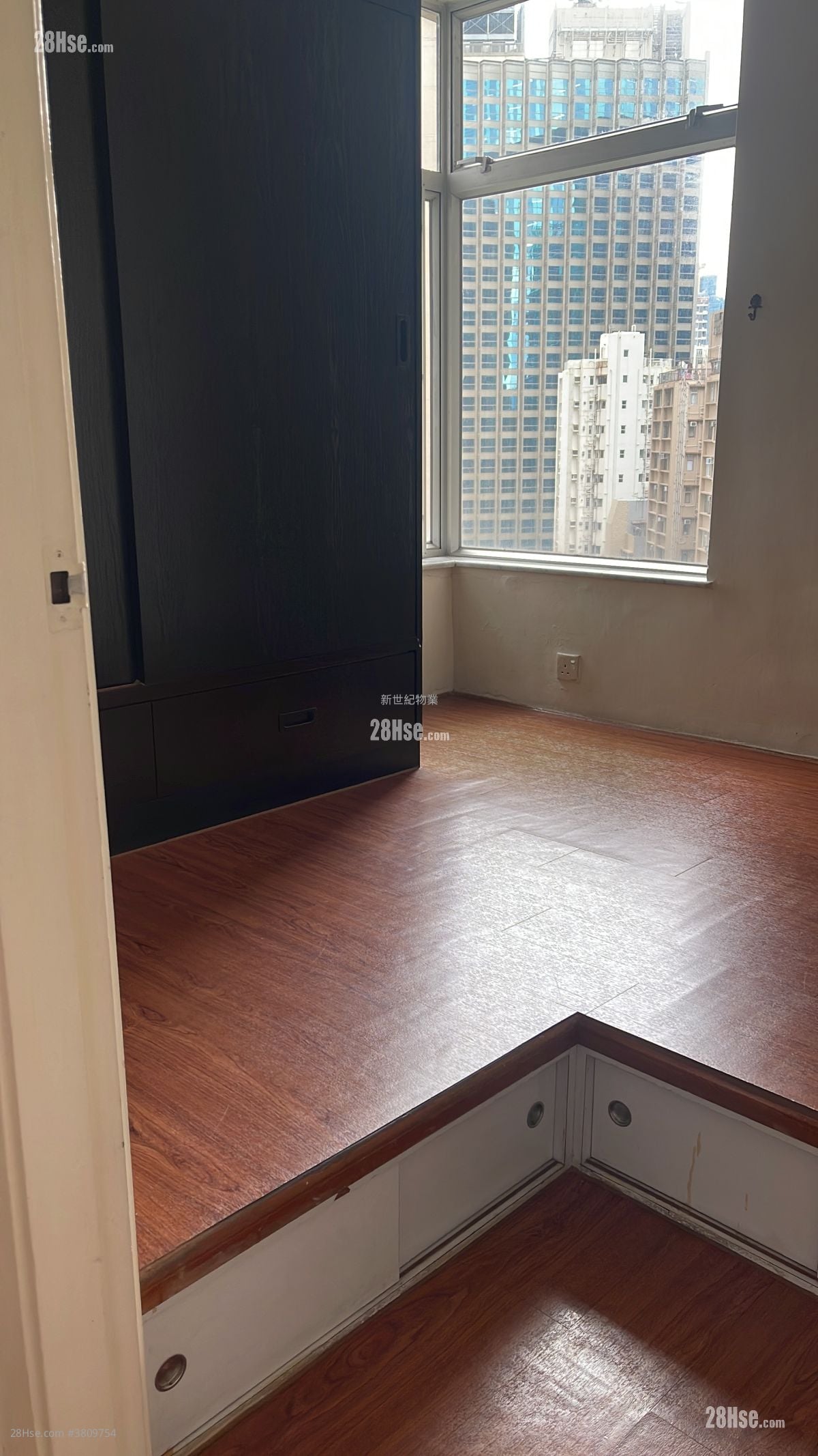 海峯園 租盤 3 房 , 2 浴室 858 平方呎