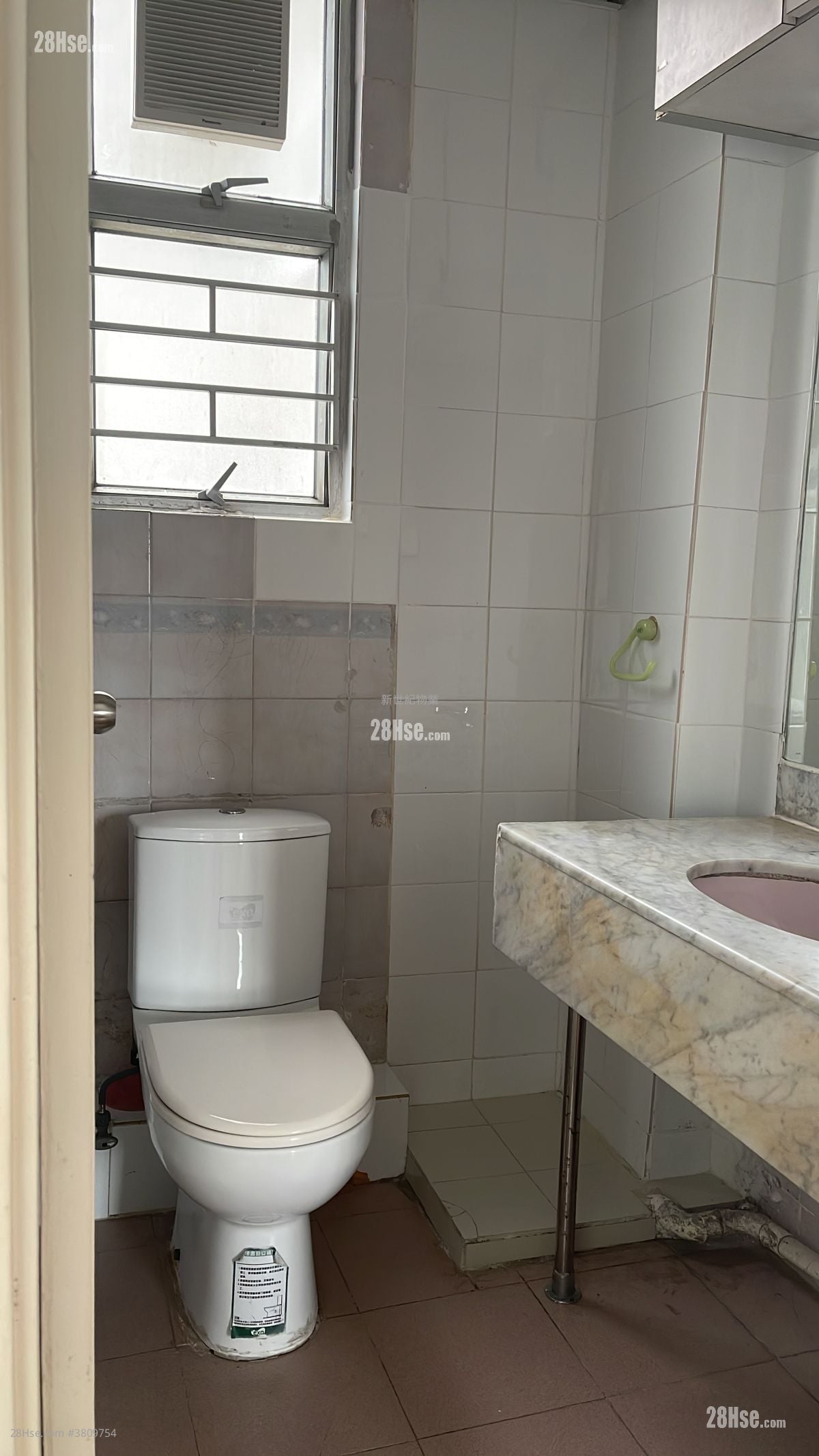 海峯園 租盤 3 房 , 2 浴室 858 平方呎