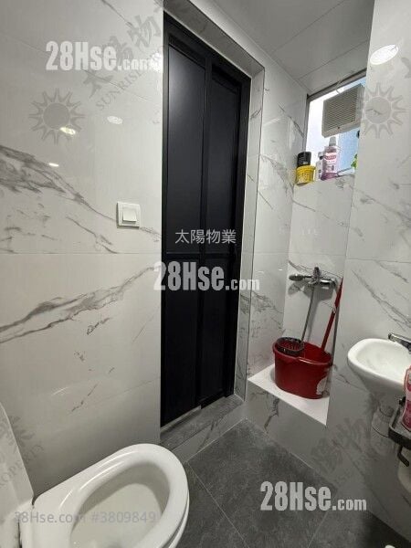 海名轩 售盘 4 房 1,356 平方尺