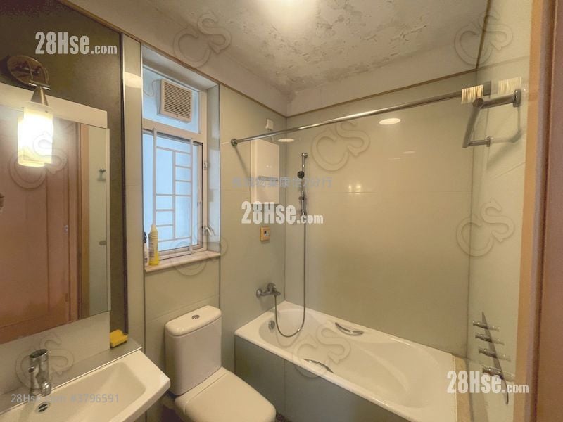 The Orchards Sell 3 Bedrooms , 2 Bathrooms 752 ft²