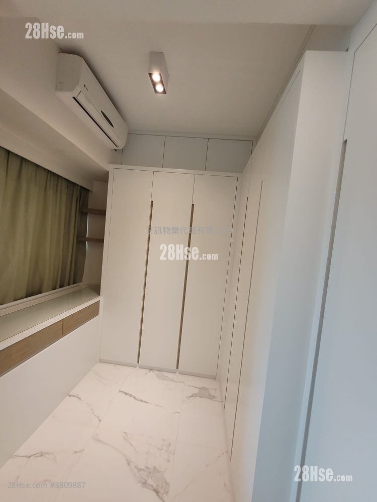 City Point Sell 3 Bedrooms , 3 Bathrooms 912 ft²