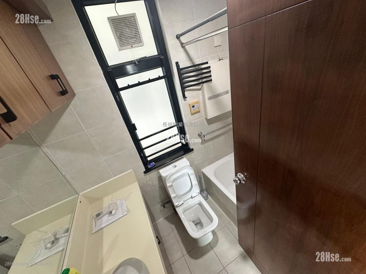 御皇台 租盘 2 房 , 1 浴室 400 平方尺