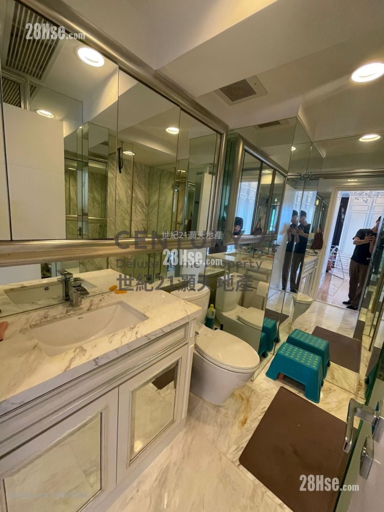 比华利山别墅 售盘 5+ 房 , 3 浴室 2,072 平方尺