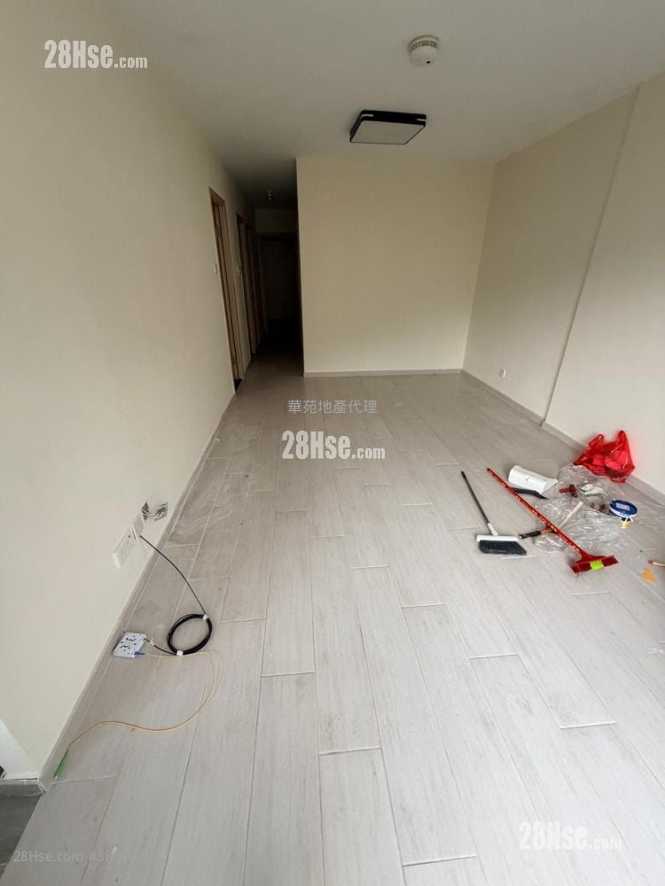 Village Rental 3 Bedrooms , 2 Bathrooms 700 ft²