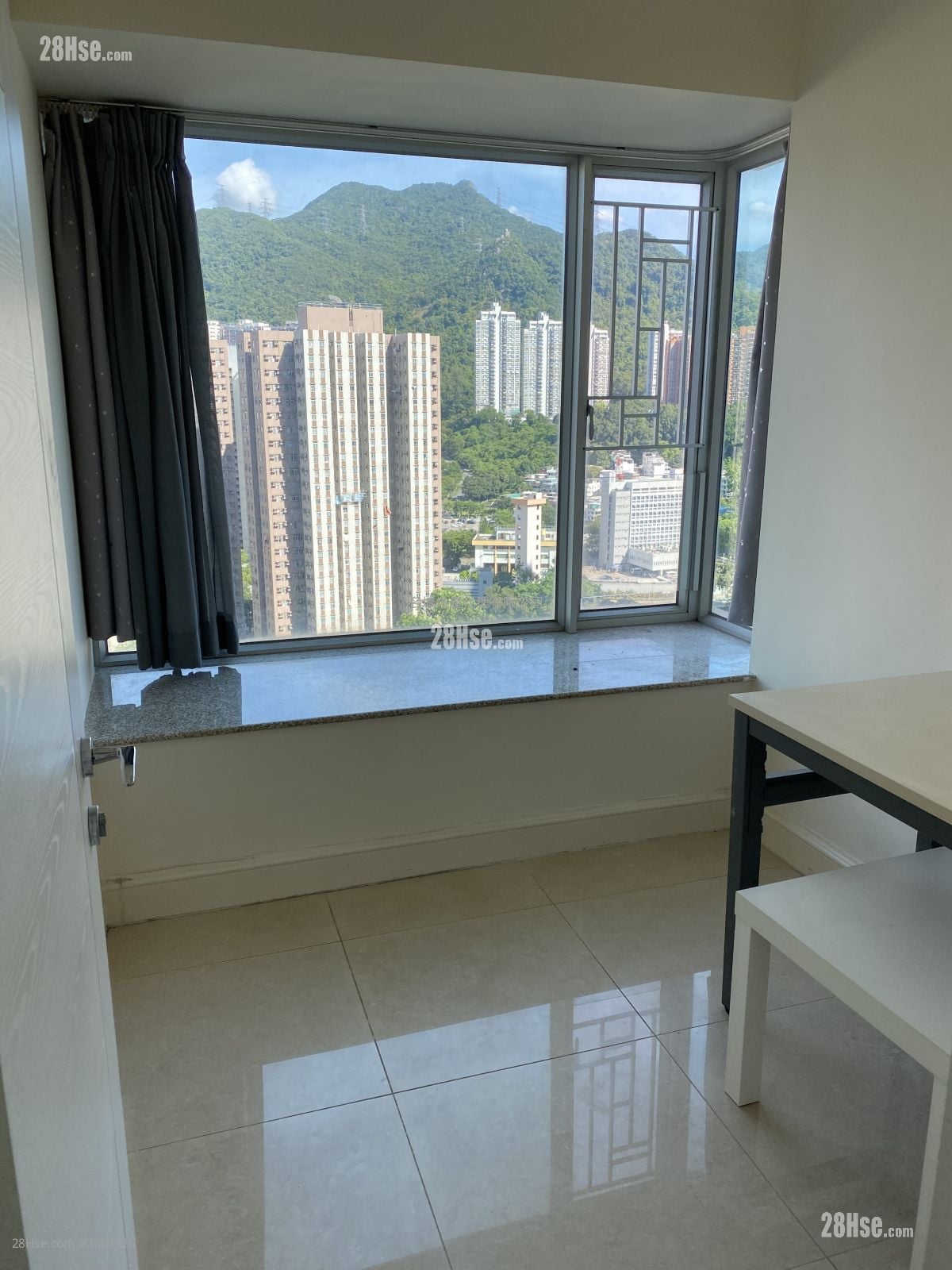 名城 租盘 3 房 , 1 浴室 688 平方尺