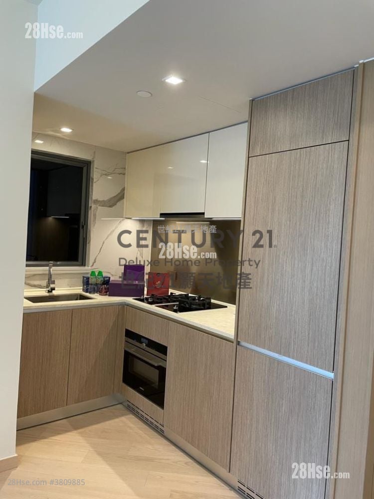 The Regent Sell 3 Bedrooms , 1 Bathroom 629 ft²