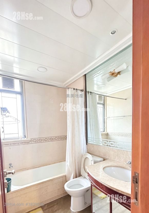 君颐峰 售盘 3 房 , 3 浴室 1,288 平方尺