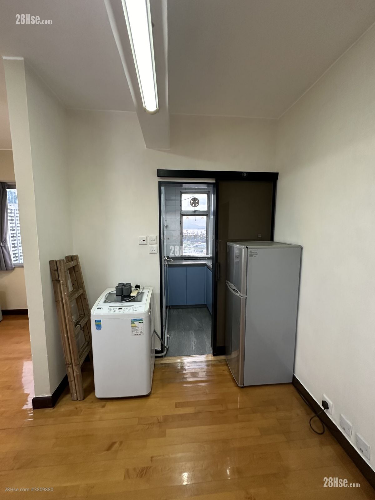 兆豐大廈 租盤 開放式間隔 , 1 浴室 216 平方呎